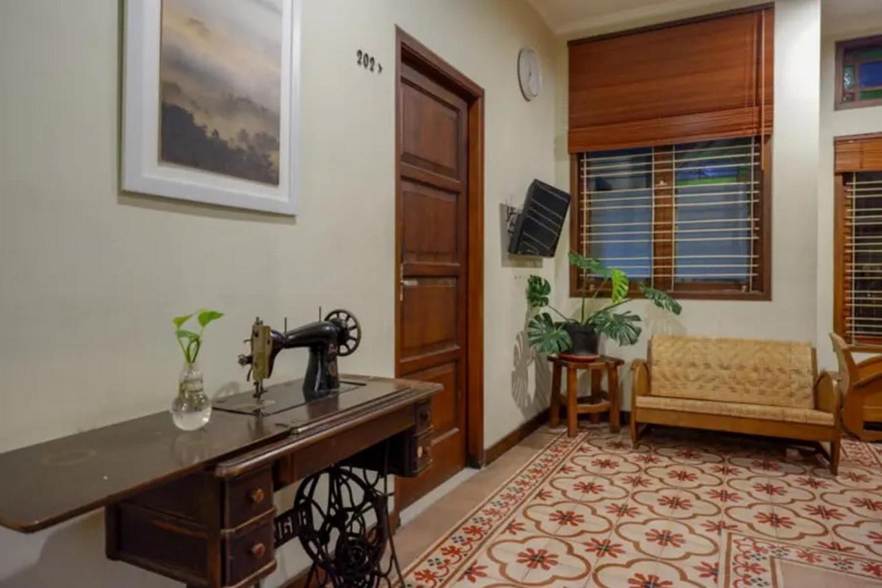 Urbanview Rumah Kandjani Yogyakarta Kejayan Zewnętrze zdjęcie